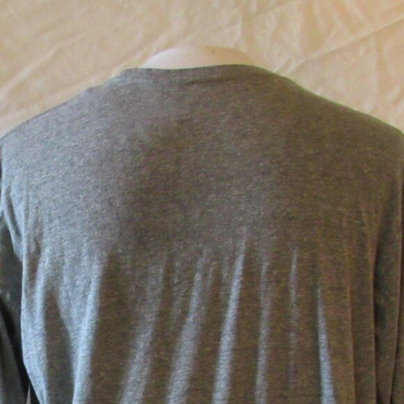 Vintage Cuffy's of Cape Cod Gray Long-Sleeve T-Shirt Size XL Cotton Blend EUC - Picture 3 of 6